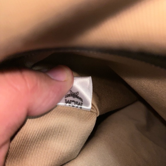 MCM Portuna “Sea Turtle” Medium Leather tote - Picture 5 of 7